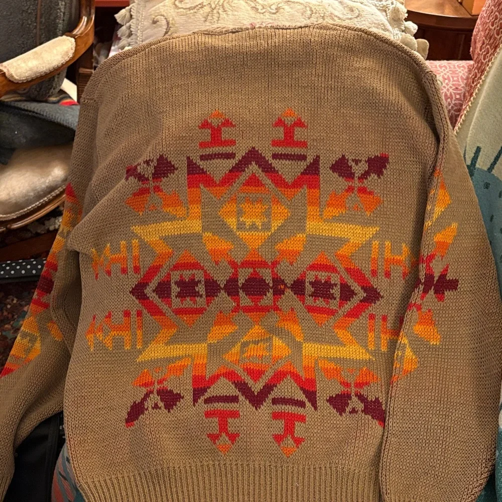 Vintage Pendleton Tan Southwest Design Sweater - Picture 4 of 4